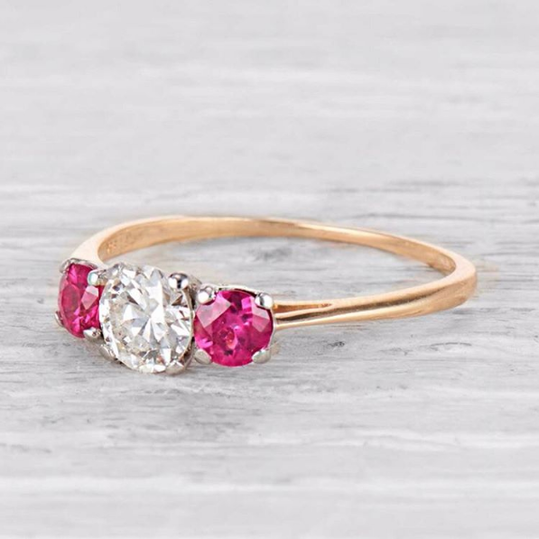 1960 के दशक Ruby and Diamond Engagement Ring