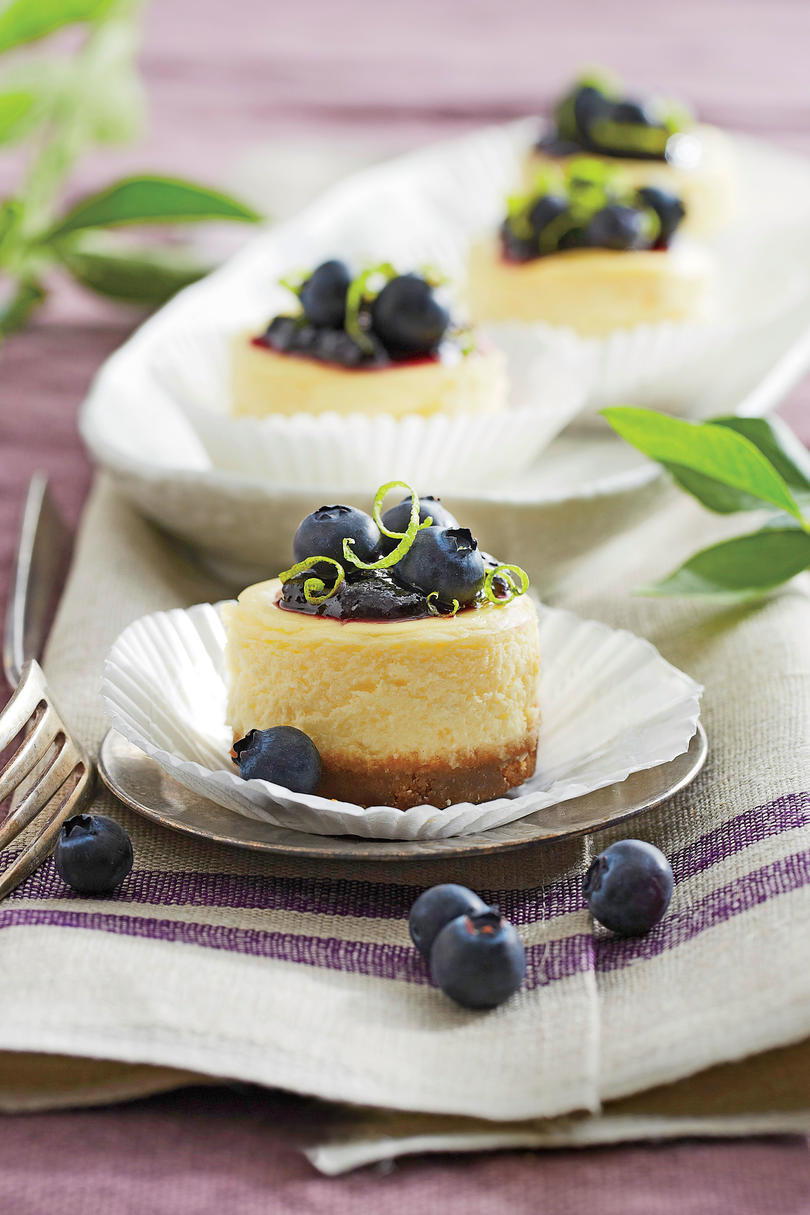 छोटा Blueberry Cheesecakes