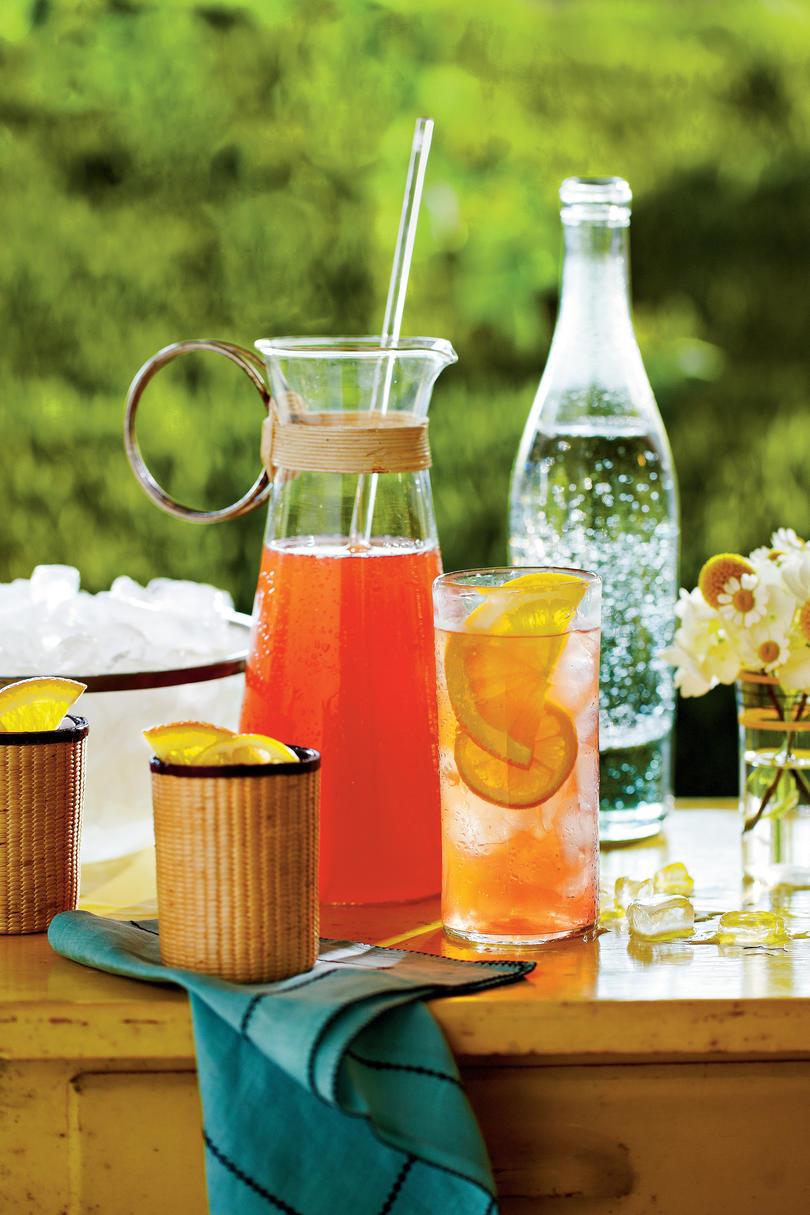 Puncs and Cocktail Summer Drink Recipes: Sweet Tea Spritzer
