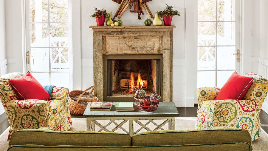 Antički Fireplace Mantel
