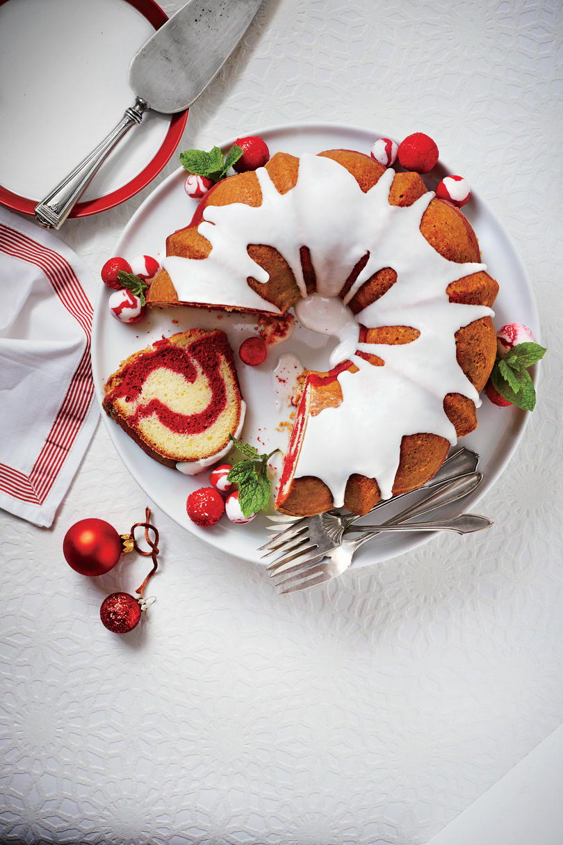 Piros Velvet Marble Bundt Cake