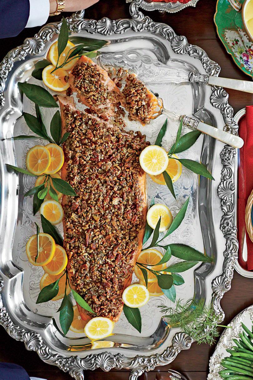 Pekándió-and-Dill-Crusted Salmon