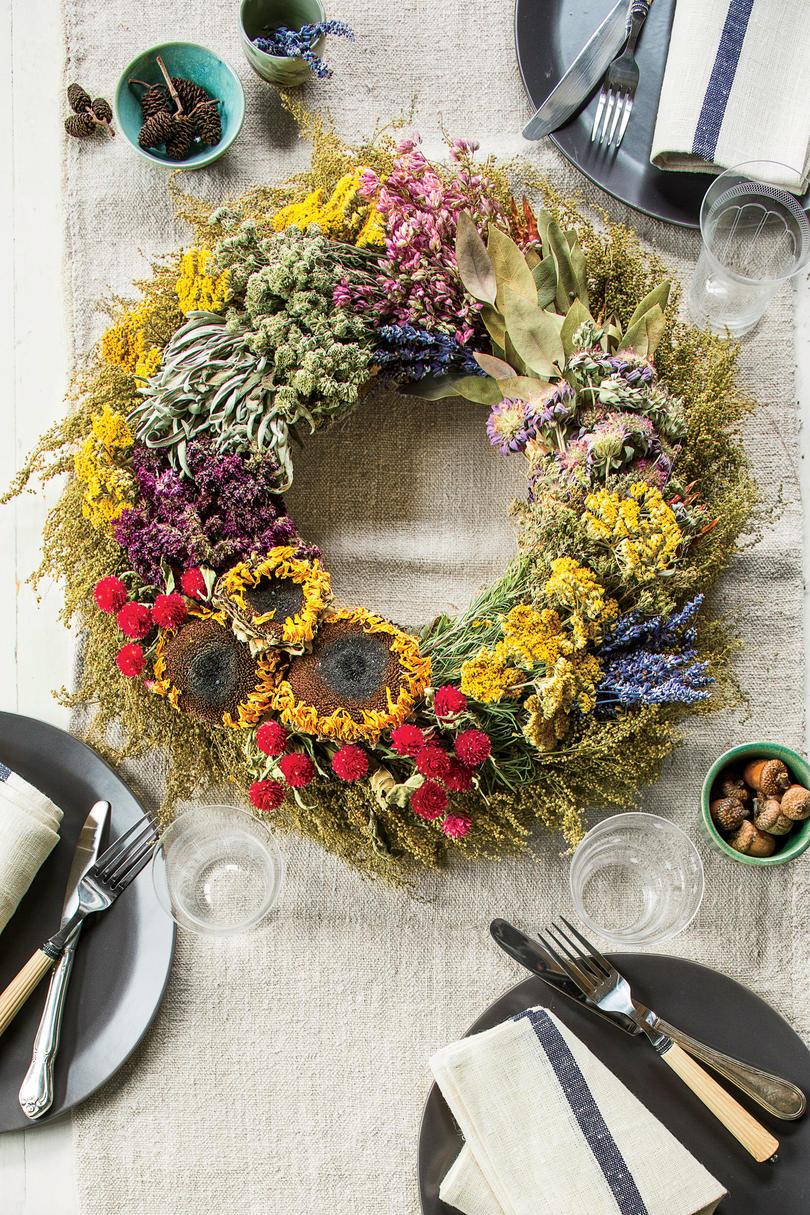 Pad Wreath with Dried Flowers and Herbs