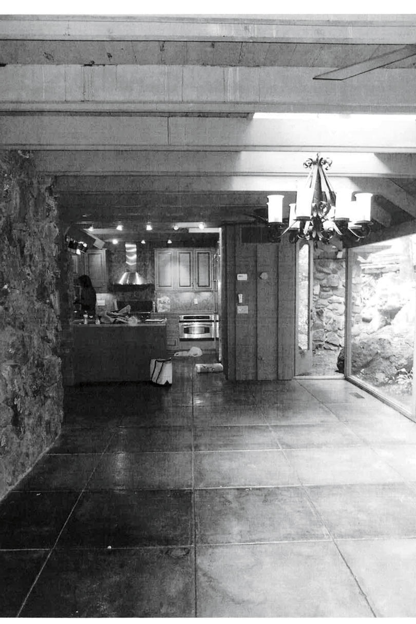 Prije: Lake House Dining Room