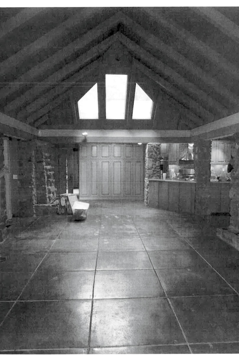 पहले: Lake House Living Room