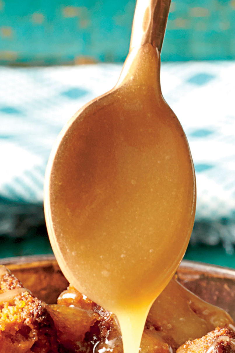 Omena Brandy-Caramel Sauce