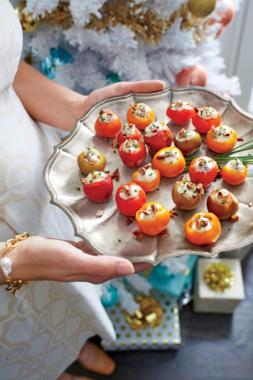 Sininen Cheese-and-Pecan Stuffed Cherry Peppers 