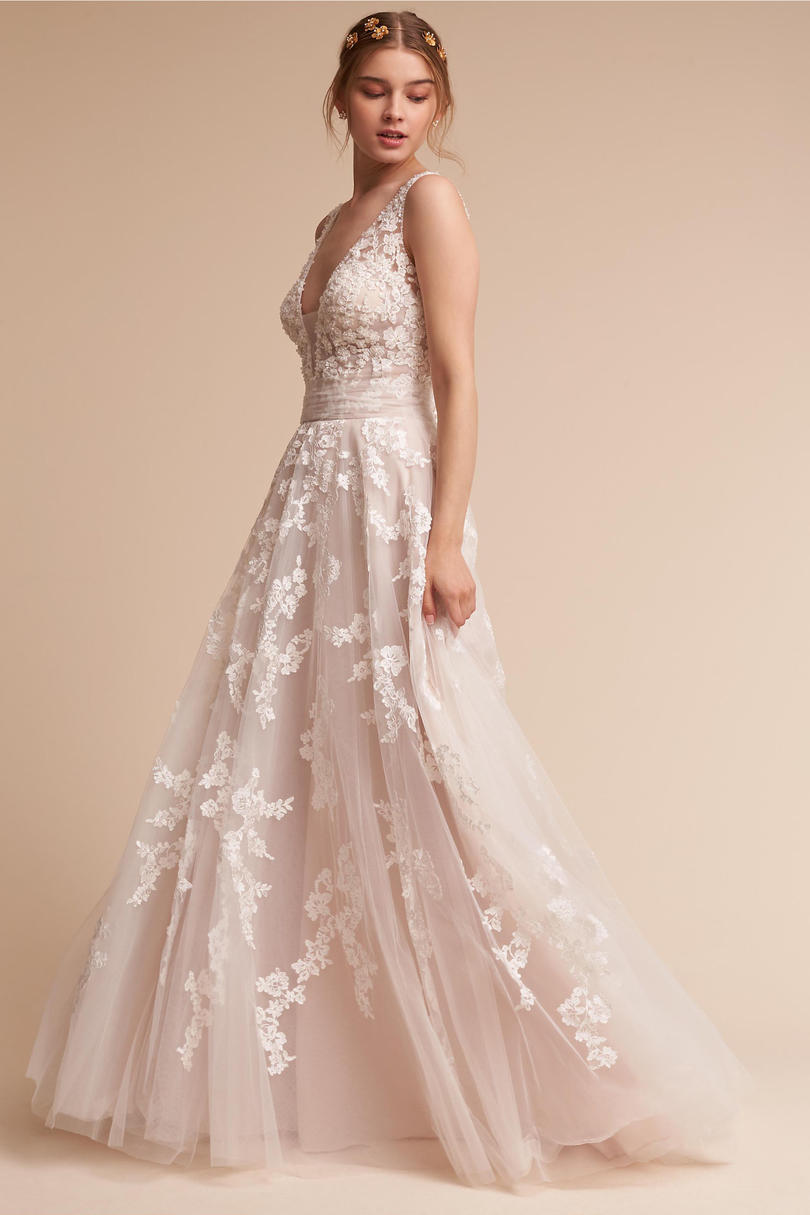 Kristalli Embellished Lace Gown