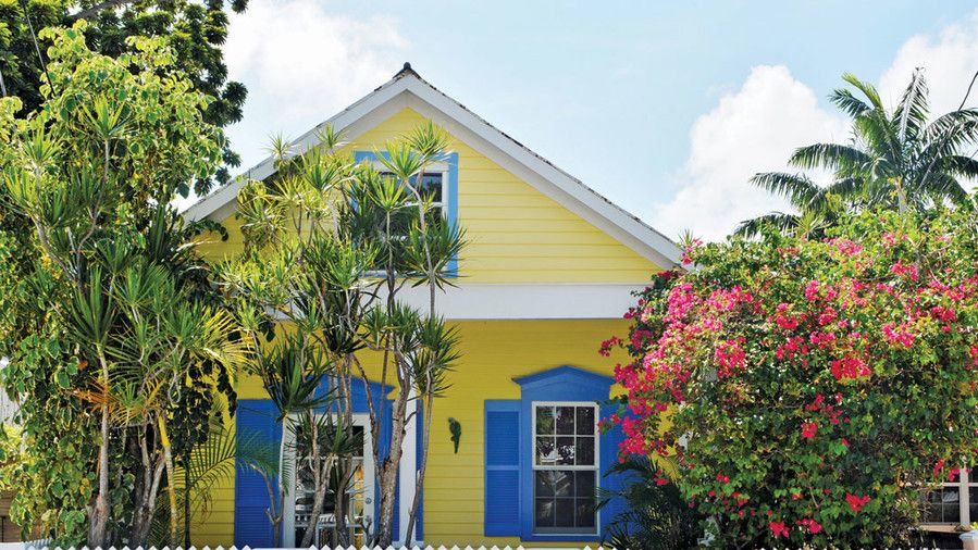 नीला and Yellow House in Key West Florida