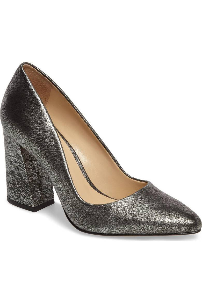 विन्स Camuto Pewter Leather Pump