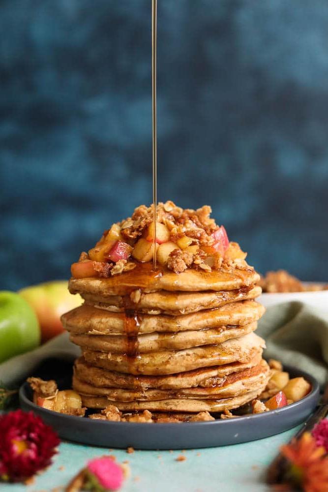 Omena Crisp Pancakes with Maple Apple Compote and Cinnamon Oat Streusel