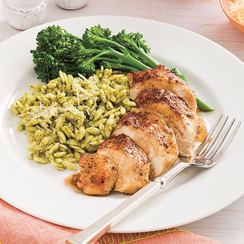 Gyors and Easy Chicken Recipes: Balsamic-Garlic Chicken Breasts