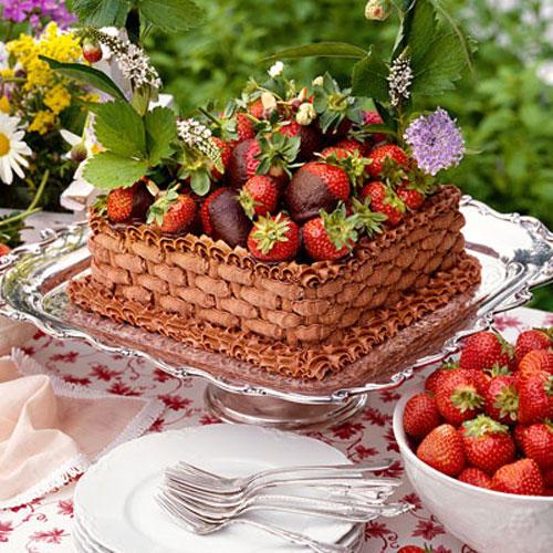 Čokolada-jagoda Basket Cake Recipes