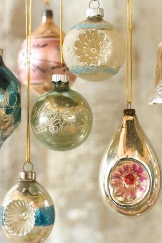 Sisennetty Bauble Ornaments