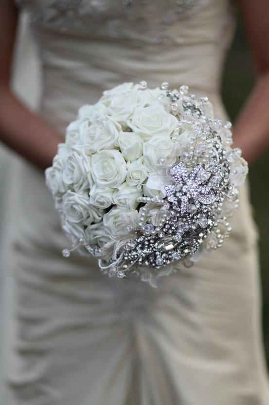 Valkoinen Rose Crystal Bouquet