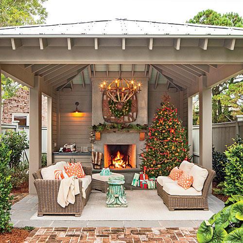 ढका हुआ Backyard Outdoor Fireplace 