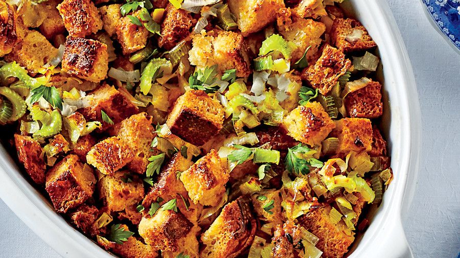 50 Best Thanksgiving Cornbread Dressing with Sausage and Fennel