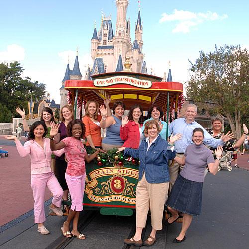 Μην το κάνετε miss the Disney Moms Panel
