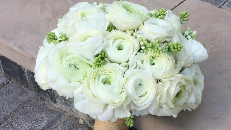 Boglárka Wedding Bouquets Simple