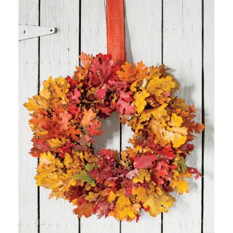 raznobojan Fall Foliage Wreath 