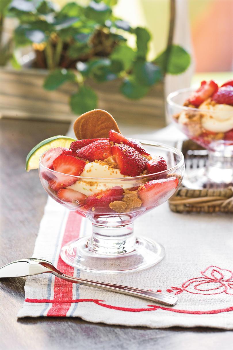 Ελεύθερη μορφή Strawberry Cheesecake recipes
