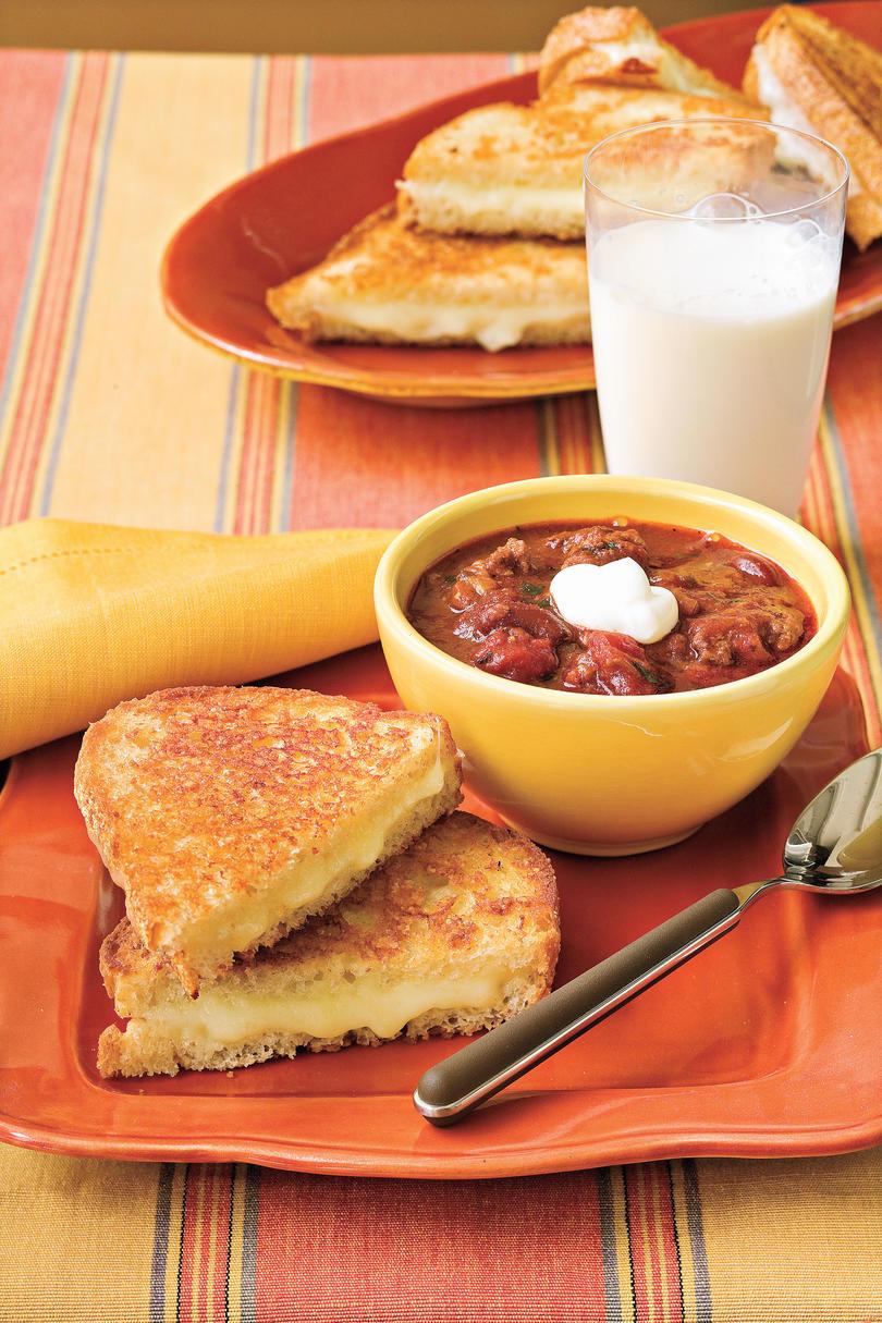 Chili and Grilled Cheese Recipes, quick and easy soup recipes