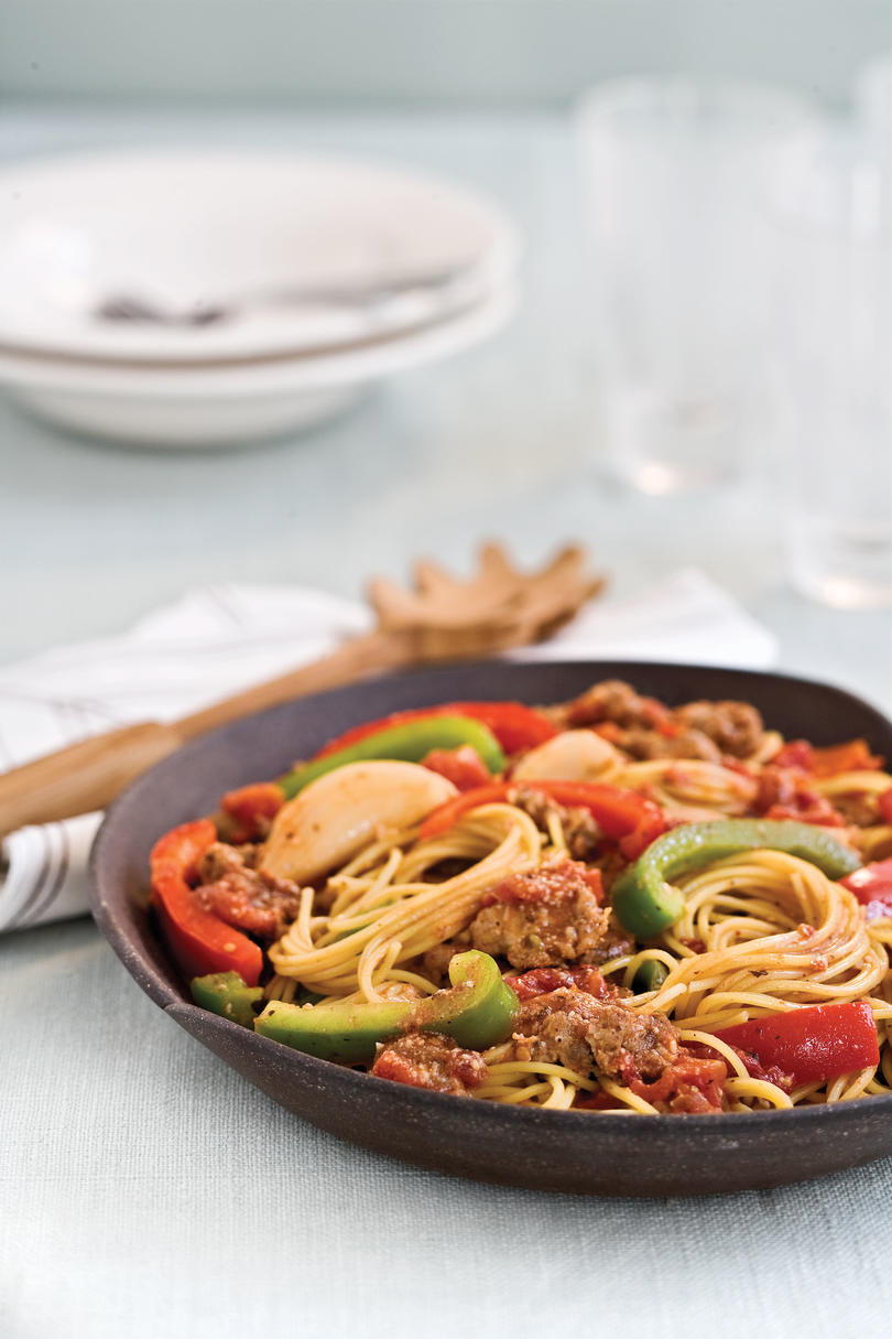 Spagetti with Sausage and Peppers
