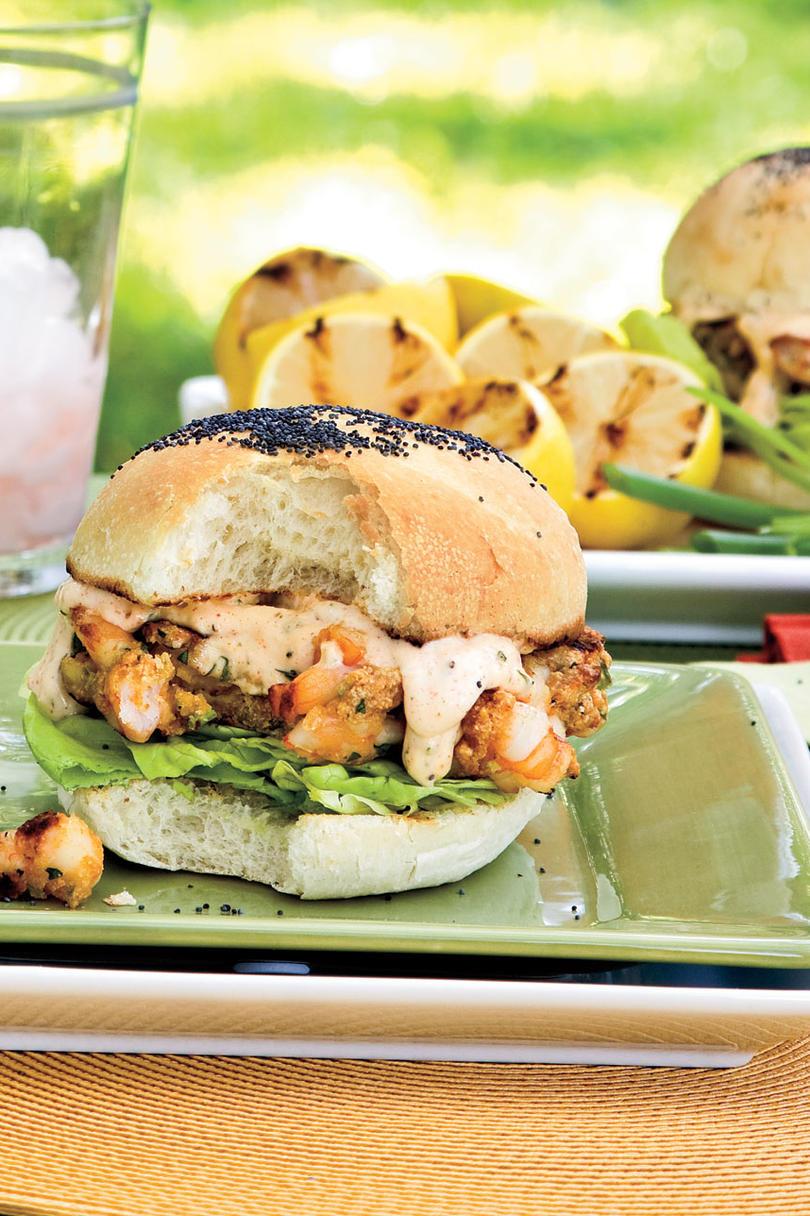 भुना हुआ Burgers and Sanwiches Recipes: Shrimp Burgers with Sweet 'n' Spicy Tartar Sauce