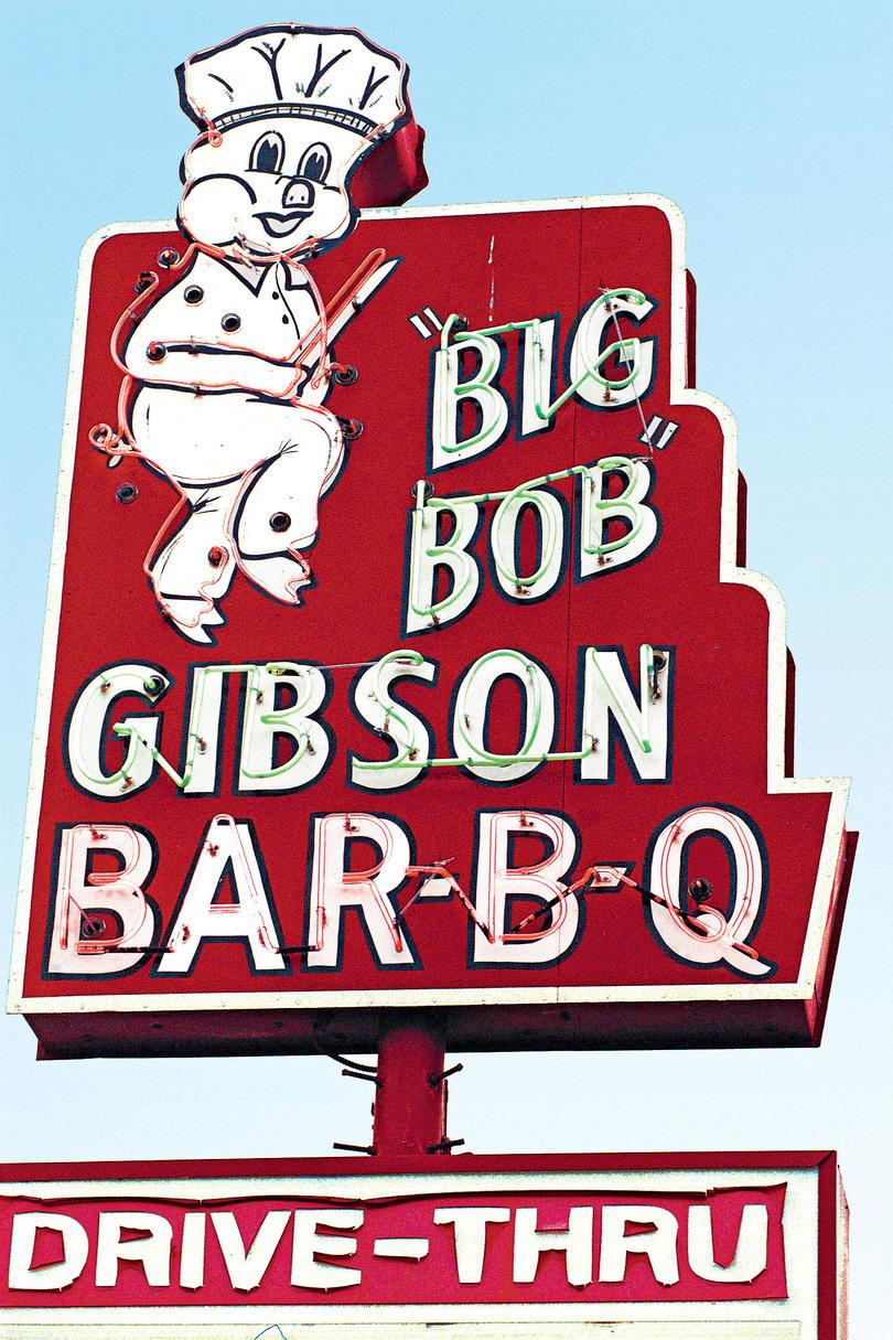 Velik Bob Gibson Bar-B-Q