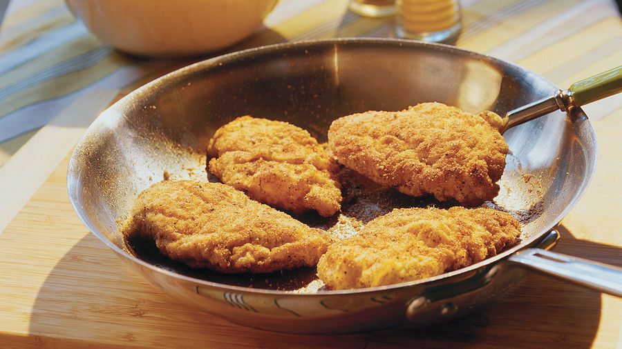 कुरकुरे Pan-Fried Chicken Recipe