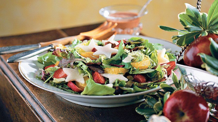क्रेनबेरी-स्ट्राबेरी-jicama Salad