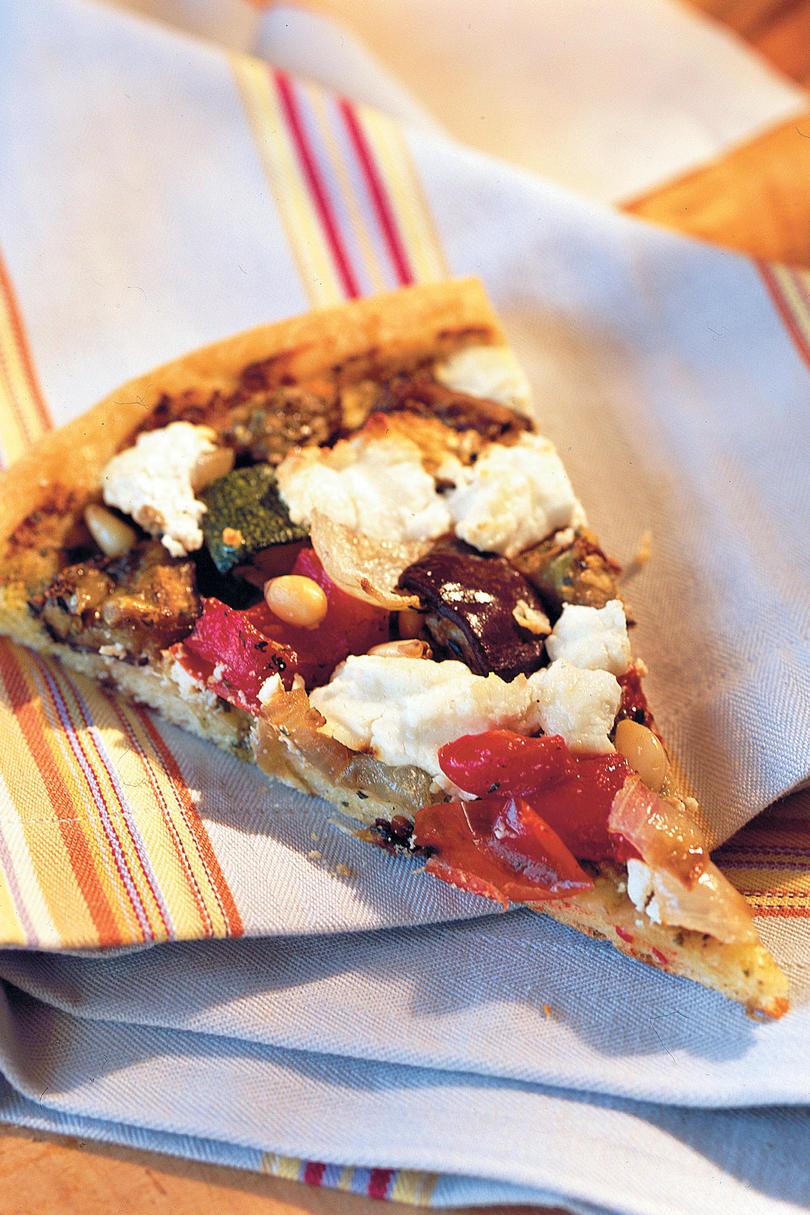पिज़्ज़ा Recipes: Roasted Vegetable-and-Goat Cheese Pizza
