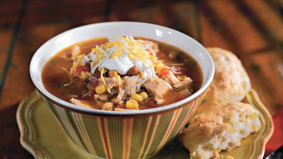 Action de grâces Menus: Fiesta Turkey Soup With Green Chili Biscuits Recipes
