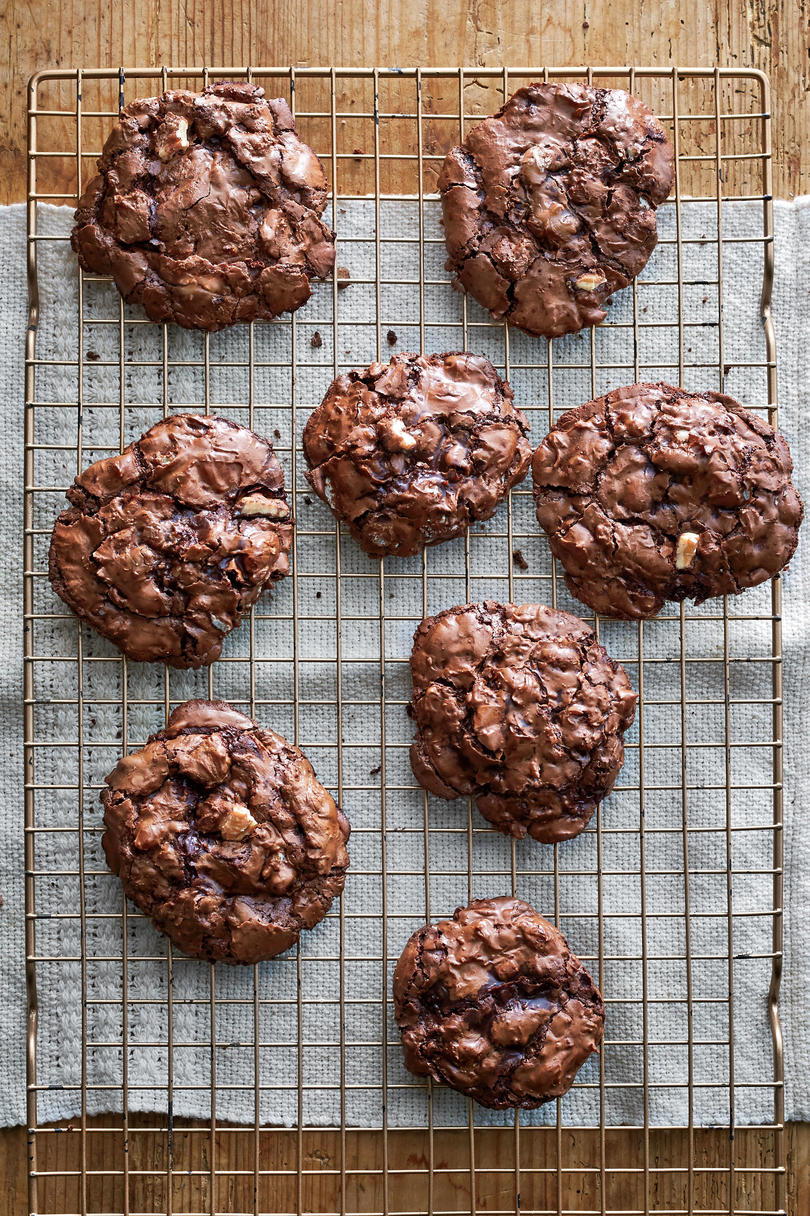 fudgy Flourless Chocolate-Pecan Cookies 