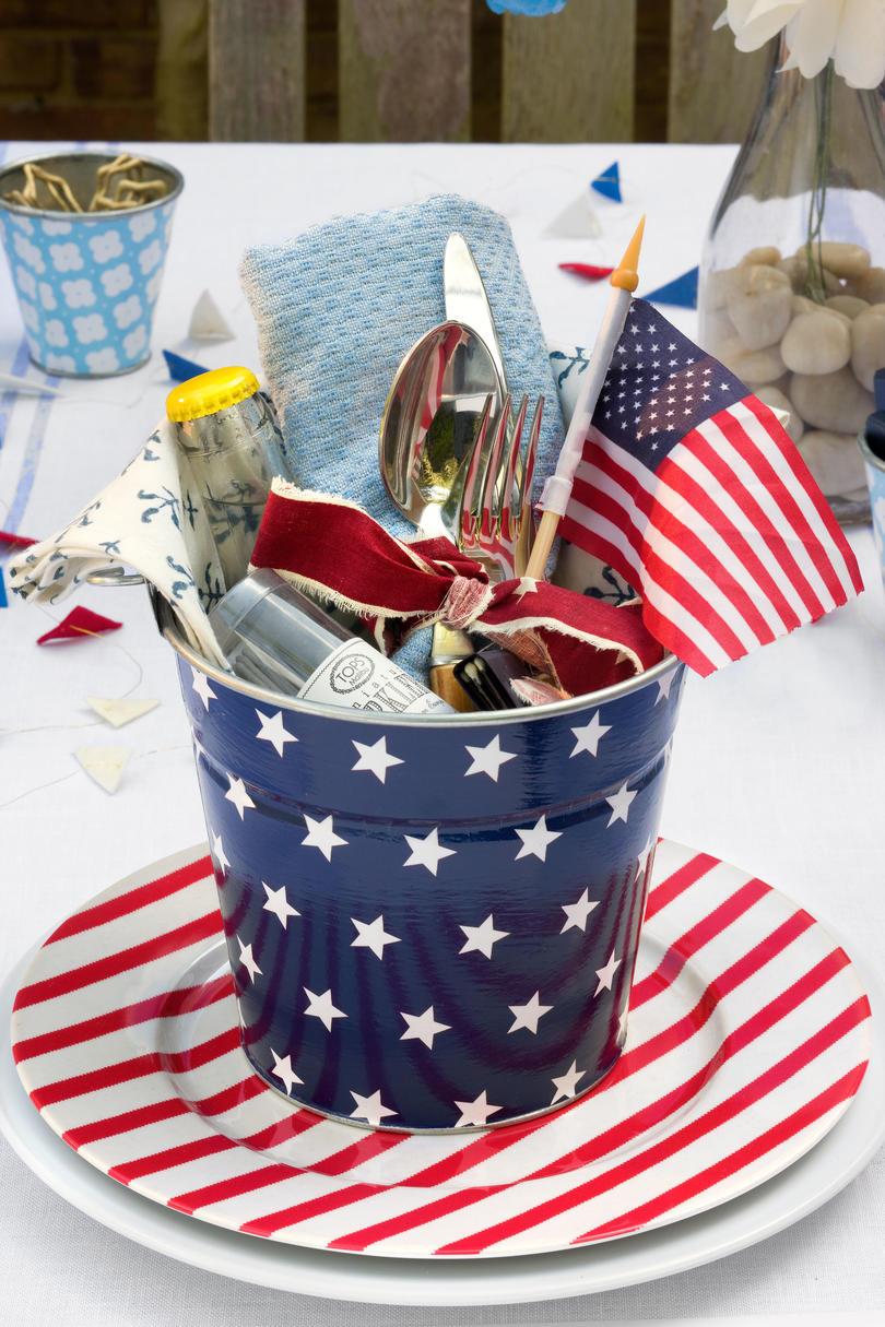  All-American Party: Create a Party Pail
