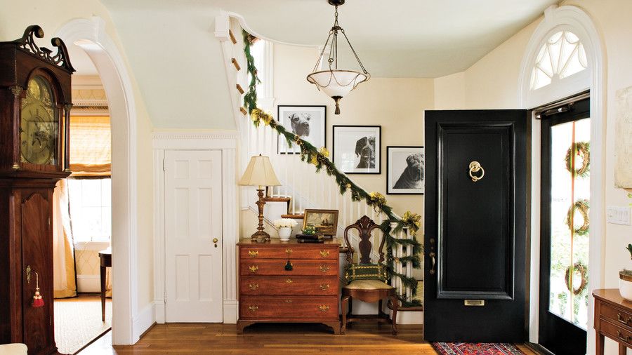 क्रिसमस Decorating Ideas: Banister