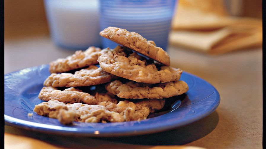 श्रेष्ठ Cookies Recipes: White Chocolate Chip-Oatmeal Cookies Recipes