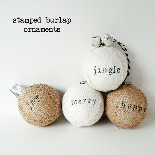 ऊलजलूल कपरा Stamped Ornaments