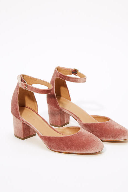 गुलाबी Velvet Block Heels