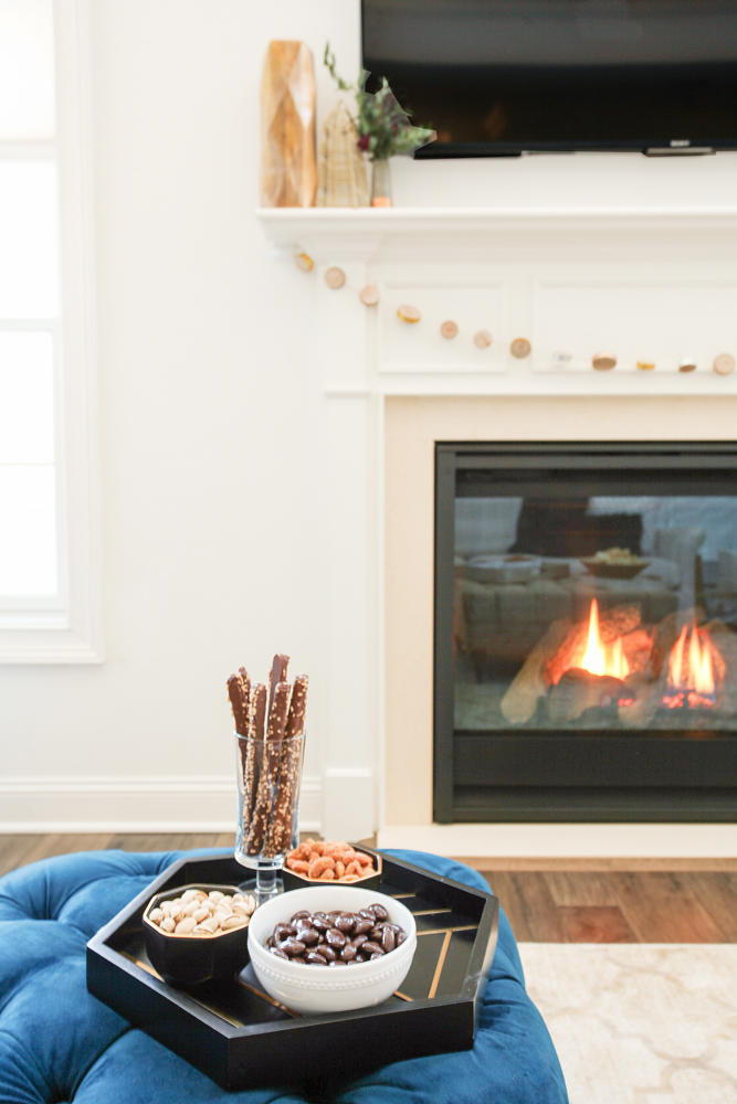 जे जे Decker Target Living Room Ottoman Fireplace
