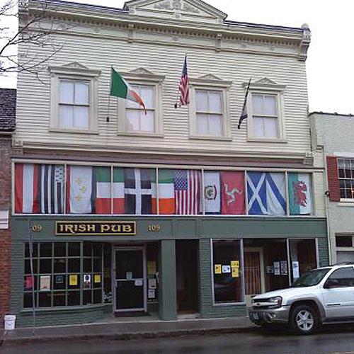 ιρλανδικός Pub on Washington Street, Lewisburg, West Virginia 