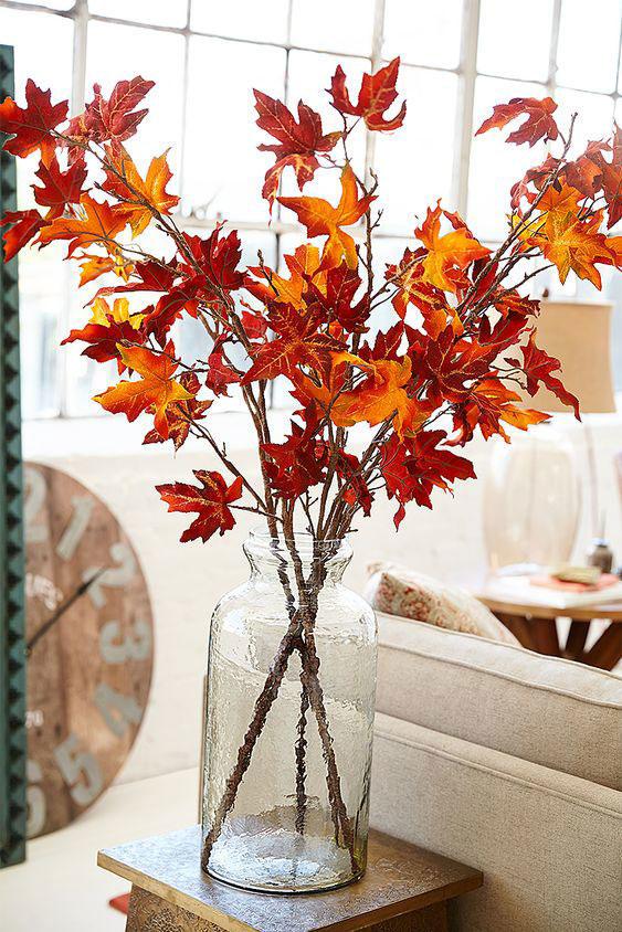 Jesen Leaves & Branches Vase