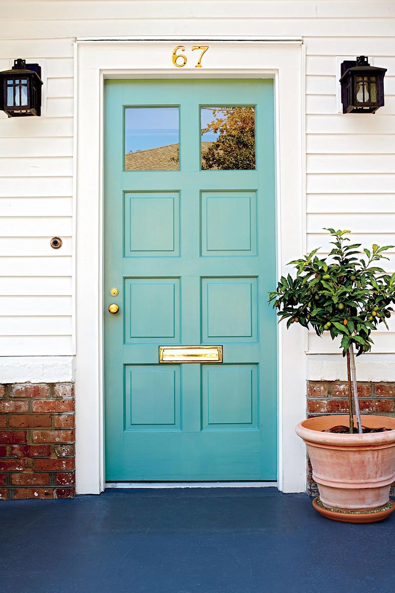 चार्ल्सटन Door, Light Blue
