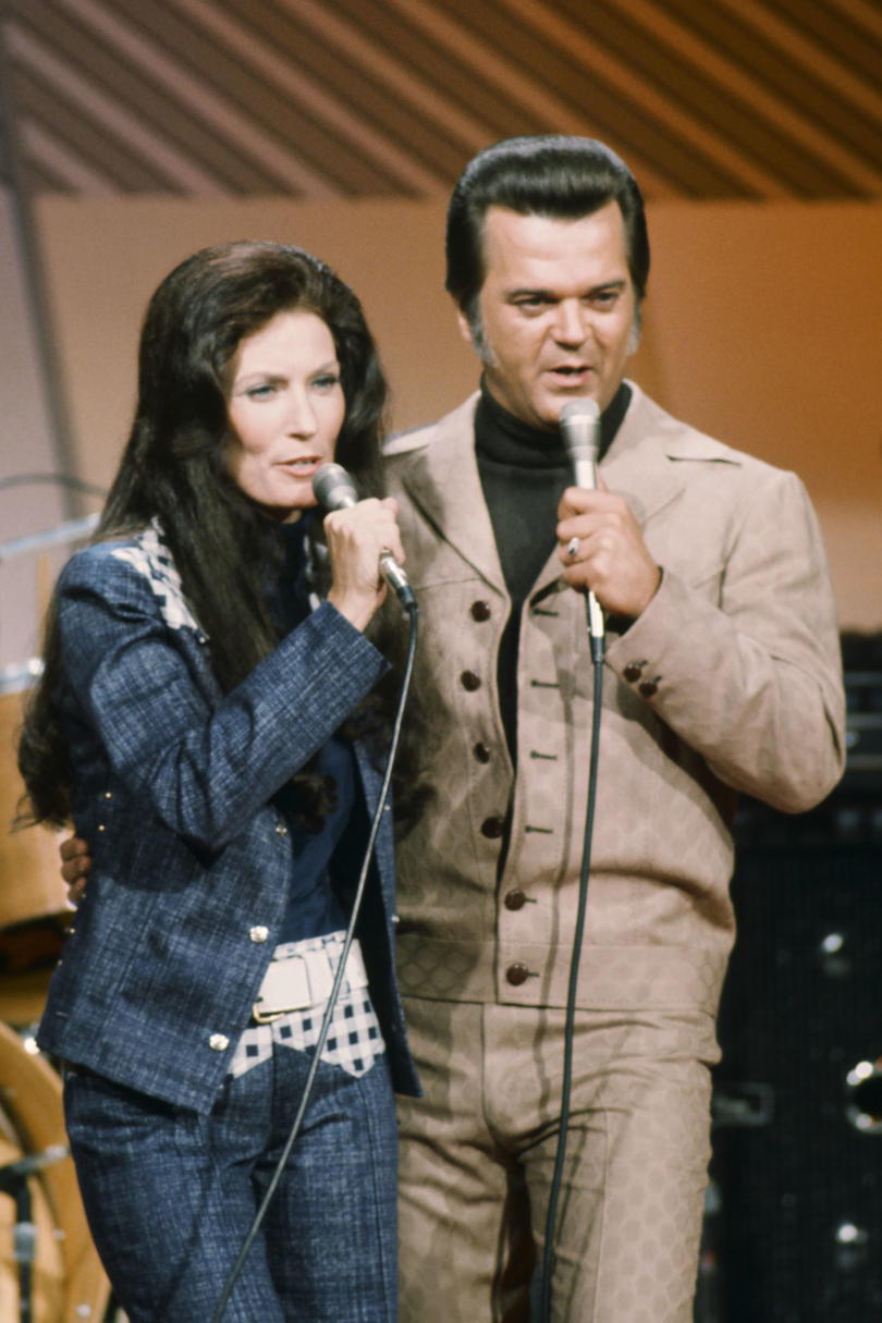 अविस्मरणीय Country Music Duets Conway Twitty and Loretta Lynn