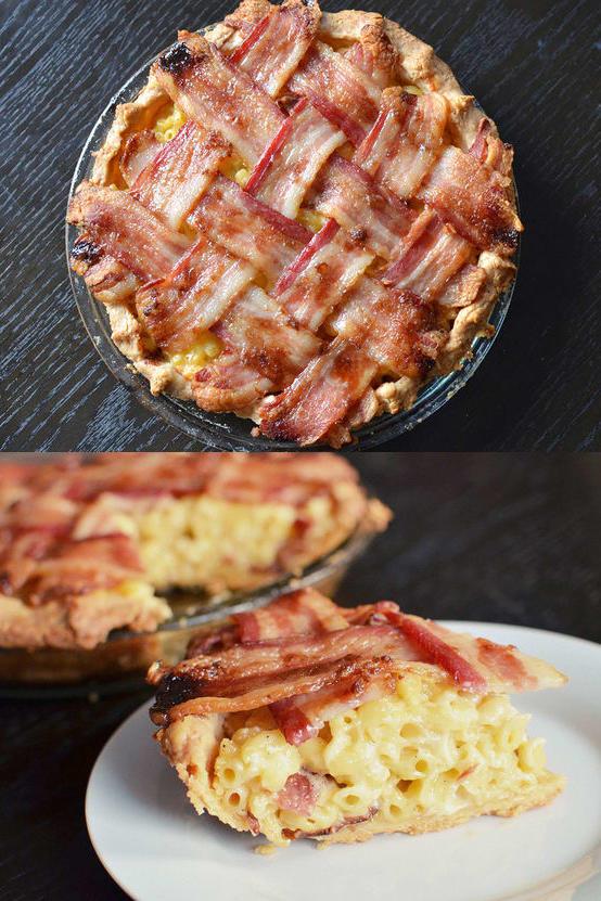 Makaroni and Cheese Pie with Bacon Lattice