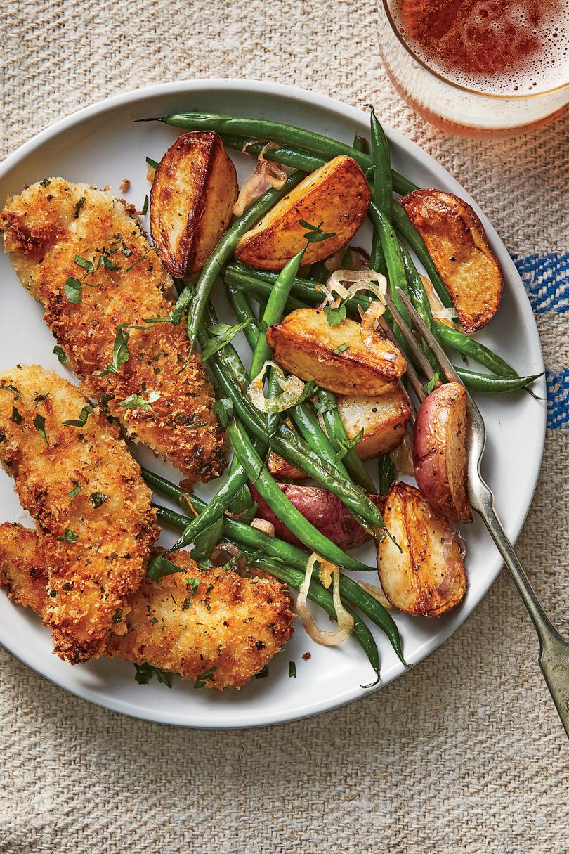 Író Chicken Tenders with Roasted Potatoes and Green Beans