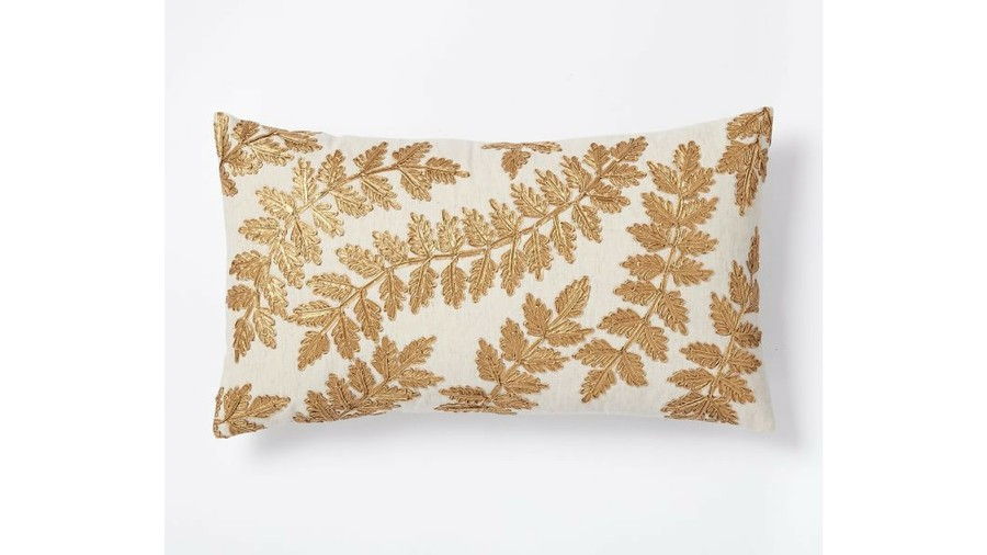 Fémes Laurel Leaves Fall Throw Pillow