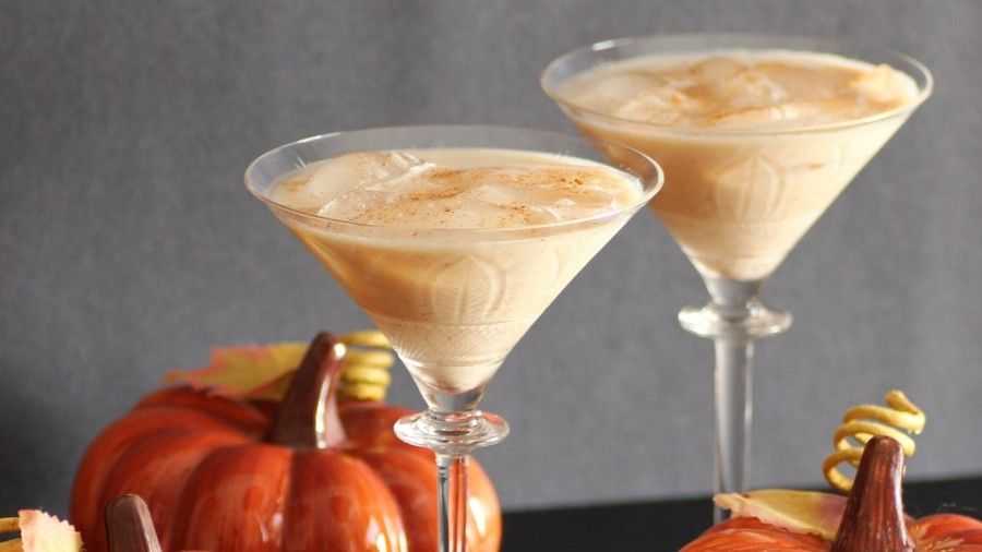 Tök Pie Martini Halloween Cocktail
