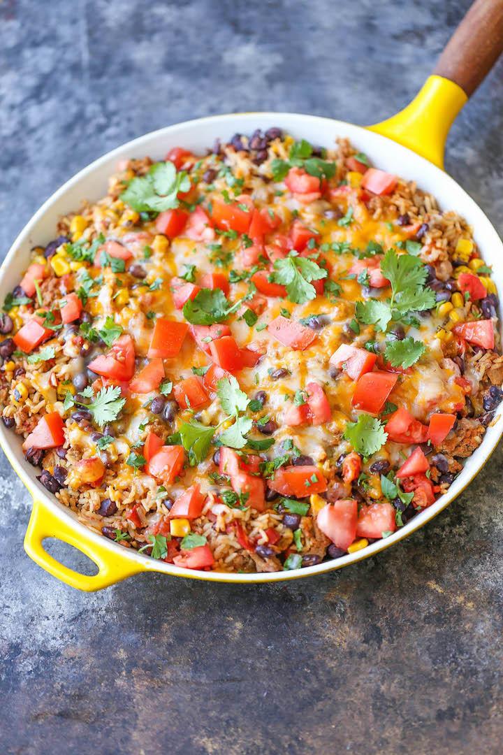 Un Pot Mexican Beef and Rice Casserole 