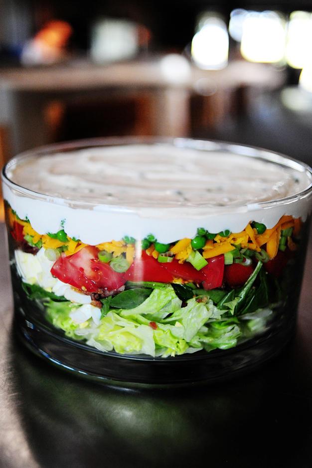 le Pioneer Woman's Layered Salad